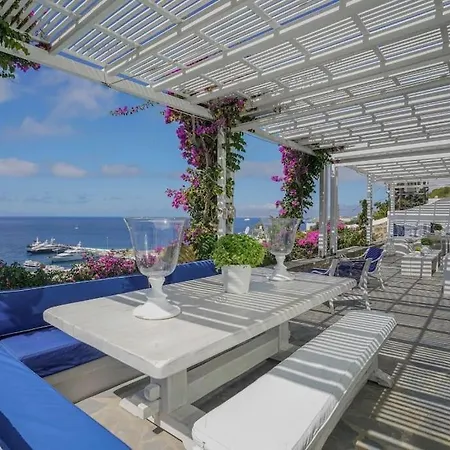 Villa Dream Views, Steps Away From *