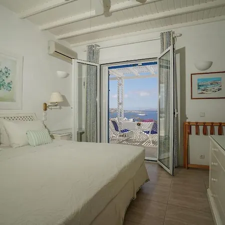 Dream Views, Steps Away From 别墅