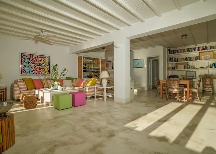 Dream Views, Steps Away From Villa