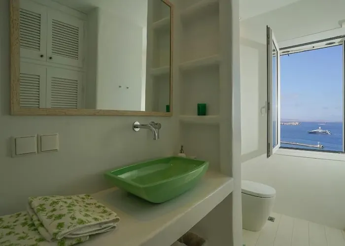 Dream Views, Steps Away From *