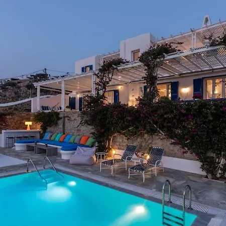 Dream Views, Steps Away From * Mykonos Town