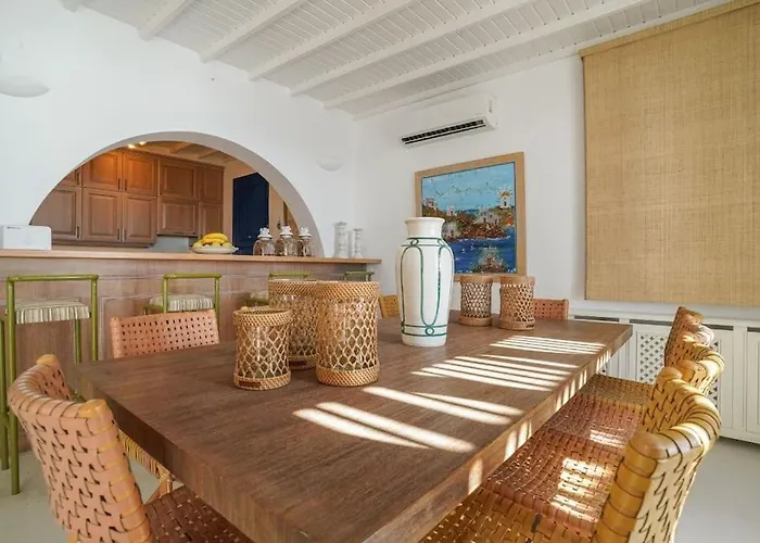 فيلة Dream Views, Steps Away From *