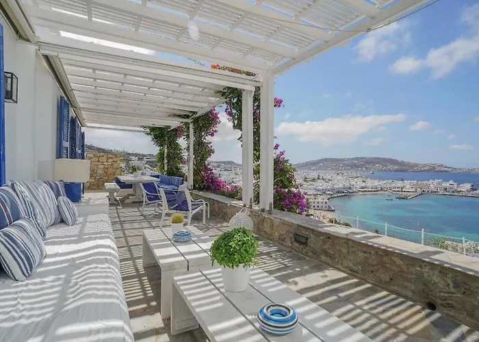 فيلة Dream Views, Steps Away From *