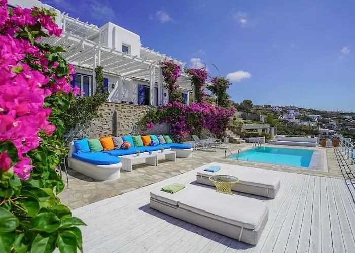 فيلة Dream Views, Steps Away From *