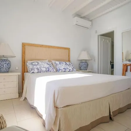 Vila Dream Views, Steps Away From *