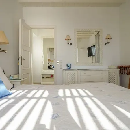 Dream Views, Steps Away From Mykonos Town